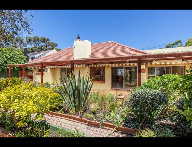 3 BEDROOM HOUSE FOR SALE IN BERGVLIET